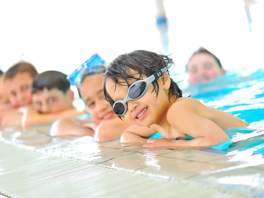 Kinderschwimmen-Kurs